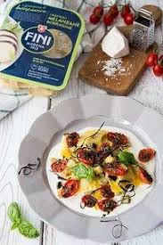 La salsa alle noci è una ricetta tipica della tradizione ligure ed è utilizzato per condire i primi piatti, tra cui ricordiamo i pansotti. Ravioli Di Borragine Ricette Di Cucina Gustosa Ricerca