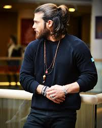 Can yaman (born 8 november 1989) is a turkish actor, model and lawyer. Erkenci Kus Cast Explore Tumblr Posts And Blogs Tumgir