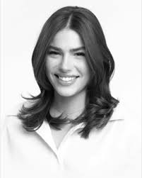 2024 Debutante Spotlight ✨Ansley Dobbins Upton is a graduate of St.  Joseph's Academy and attends Louisiana State University in Baton Rouge,  Louisiana. She is the daughter of Mary McElveen Upton and Brent