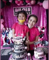 Koleksi oleh kwn alpey • terakhir diperbarui 10 minggu lalu. 5 Potret Perayaan Ultah Anak Ayu Ting Ting Bilqis Bertema Blackpink Kumparan Com