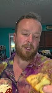 Daniel Gossard's Instagram, Twitter & Facebook