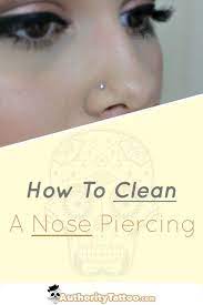 Die Ultimative Anleitung Zur Reinigung Ihres Neuen Nasenpiercings Schlechte Reinigung Kann Z Nose Piercing Care Nose Piercing Tips Cleaning Nose Piercing