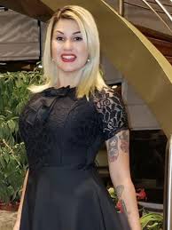 Sara winter divulgou nome e endereço onde menina que engravidou após estupro estava internada imagem: Sara Winter No Ministerio De Damares Amar Mulheres Nao E Ser Feminista 26 04 2019 Uol Universa