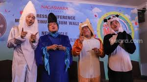 Situs unduh yang mudah diakses untuk download lagu mp3. Wali Berkostum Binatang Demi Anak Anak Indonesia