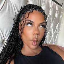 Taylor Dowd's Instagram, Twitter & Facebook