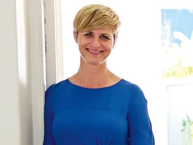 In 'Die huis' vertelt Sabine Hagedoren voor 't eerst over de dood van haar  man | Humo: The Wild Site