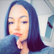 Can anyone recommend a 1-1 singing teacher for a SEN child please. Thank you