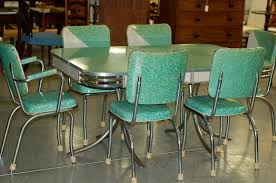 Chrome Vintage 1950 S Formica Kitchen Table And Chairs Teal Mint Green Wow 700 Retro Kitchen Tables Vintage Kitchen Table Kitchen Table Settings