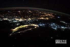 nasa公布台灣夜照圖福爾摩沙閃閃發光 中時電子報 nasa taiwan image