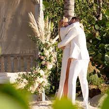 Millionaire cartel is available in single touch in wikipedia but we have written some of his interesting facts to know more about his personal life. Paris Hilton Is Engaged To Boyfriend Carter Reum Who Is He