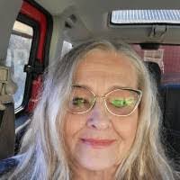 Diana Conklin's Instagram, Twitter & Facebook