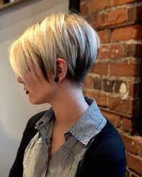Le court est plus facile d'entretien. 9 Source Www Pinterest Com Source Www Pinterest Com 10 Source Www Pinterest Coupe De Cheveux Courte Cheveux Courts Style De Cheveux Courts