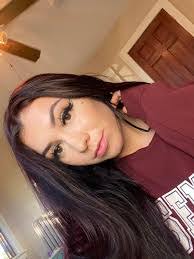 Kelsey Talbot's Instagram, Twitter & Facebook