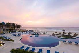 Pin On North America Hotels
