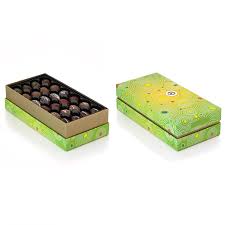 Easteregg Easter Chocolate Paques Oeufdepaques Http Www Planetechocolat Com Fr Chocolat De Paques 867 Ballotin Paques Chocolat Belge Html
