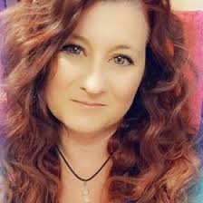 Robyn Eyre-Long (HockeyMomElite)