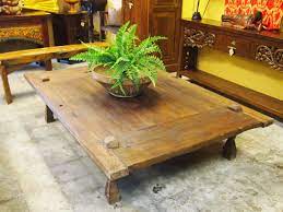 The coffee table trend stated in the late 17th century with the opening of the first london coffee house. This Antique Weaving Table Has A Great History And Makes A Beautiful Coffee Table Visit Gadogado Co Indonesian Furniture Bali Furniture Antique Coffee Tables