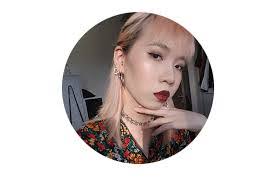 Andrea Sim's Instagram, Twitter & Facebook