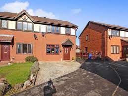 email protected the land is located in the established residential area of meir hay, longton. Houses Stoke Trent Meir Hay Houses In Stoke On Trent Mitula Property