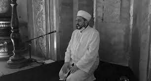Sevilay yılman, bugün kaleme aldığı yazıda ayasofya imamı mehmet boynukalın'ın skandallarına dikkat çekti. Mehmet Boynukalin Laiklik Anayasa Ve Gundem Beseriyet