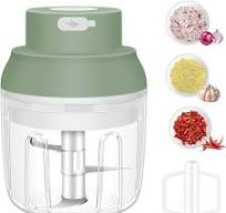 Amazon.com: Electric Garlic Chopper, 250ML Garlic Mincer ...