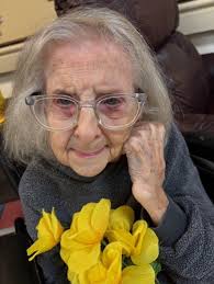 Mary is sending out her sweet smile to make your "Friday Eve" a little  brighter.