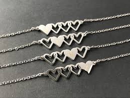 4人用マッチングネックレス、4人用姉妹ネックレス、4人用友情ネックレス、4人用ハートネックレス、4人姉妹ネックレス、4人親友ネックレス - Etsy  日本