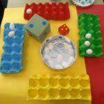Material didático reciclado para explorar o sistema de numeração decimal. Un Juego Matematico Con Material Reciclado Actividades Infantil