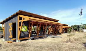 Bruit Du Frigo S Le Paradis Vert Community Garden Container House Container House Design Container Buildings