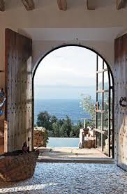 Une Grotte Des Temps Modernes A Majorque Spaanse Huizen Huizen Architectuur