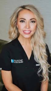 One year ago today was my very first day at @nayakplasticsurgery. I could  cry writing this because it means so much to me (I’m lying, def crying)I  feel so overwhelmingly blessed to be part of such an ...