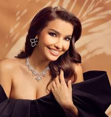 Cine este soția lui Adrian Mutu, Sandra Bachici. „Mă simte, simte multe  lucruri în căsnicia noastră și are grijă de noi!”