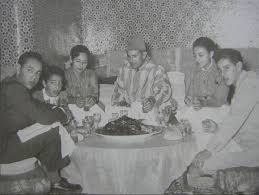 Image result for tbn:_gSpZ3JZDpwqpM::www5.0zz0.com/2007/10/22/14/86858385.jpg