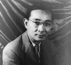 La vita deve essere qualcosa di più che lavorare dalla culla alla tomba.” ~  Lin Yutang