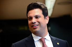 Sources picciani first became interested in symbols while studying graphic design. Temer Sonda Picciani Para Pasta Do Esporte E Deputado Sinaliza Que Aceitaria Gzh