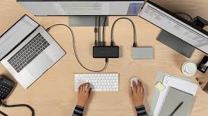 Need a macbook pro docking station? Thunderbolt 3 Dock Plus Fur Macbook Pro Und Pc Belkin