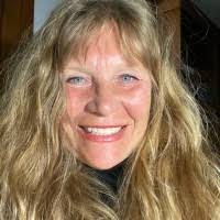 Christina Trudeau's Instagram, Twitter & Facebook