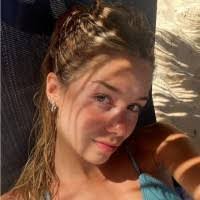 Flora Russo's Instagram, Twitter & Facebook