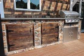 Hardware & bekleidung für draußen. Timbertech Deck With Barnwood Kitchen Rustic Kitchen Cabinets Rustic Kitchen Rustic Kitchen Island
