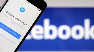 Facebook Messenger Bug Exposed User Chat History Facebook Messenger Messaging App Samsung Galaxy Phone