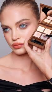 ✨ Holidays-inspired makeup for the gorgeous #ElizabethKulikowski  @elizabethlake_ ✨⚡️💫🌟❤️, 💄Makeup by me @jaydenhopham ,