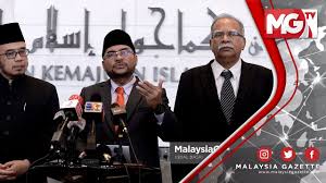 Umat islam dan rakyat negara ini digesa menyokong pendirian perdana menteri, tun dr mahathir mohamad berhubung pendirian malaysia dalam keperluan menghantar pulang penceramah antarabangsa, dr zakir naik ke negara asalnya, india. Terkini Isu Dr Zakir Naik Dan Ltte Selesai Youtube