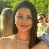 Regina Dizon's Instagram, Twitter & Facebook