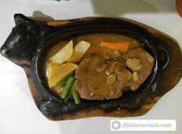 Akan tetapi hal tersebut tak berlaku jika kita berkunjung ke waroeng steak and shake atau populer dengan sebutan ws. Waroeng Steak And Shake Kuliner Wisata