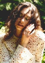 Barbara Kolman's Instagram, Twitter & Facebook