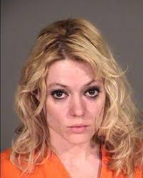 Tess Hammes's Instagram, Twitter & Facebook