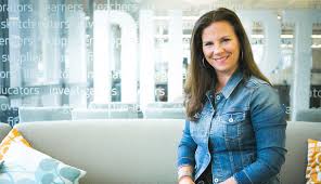 A free inside look at company reviews and salaries posted anonymously by employees. Nancy Duarte Bio Author Speaker Thought Leader