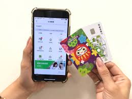 台北富邦銀行信用卡新春捎來雙捷報!2021年富邦momo卡在短短13個月累計發卡量快速突破40萬張，稱霸電商聯名卡，亮眼的發卡成績擊敗國內眾多發卡銀行，勇奪萬事達卡「2020年度卓越發卡貢獻獎(2020 greatest contribution of the year)」，創連續五年獲此殊榮的紀錄! æ–°èžç™¼å¸ƒ Ipassä¸€å¡é€š