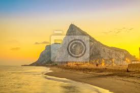 Drops yarns are spun so the thickness of the strands fit each other. Blick Auf Gibraltar Rock Bei Sonnenuntergang Vom Strand In La Fototapete Fototapeten Gibraltar Britisch Landschaften Myloview De