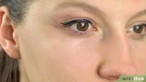 If you do not want to use 2 different colors, use an eyeshadow color that matches the lightest part of your face as the base layer. 4 Easy Ways To Do Eyeliner Flicks Wikihow